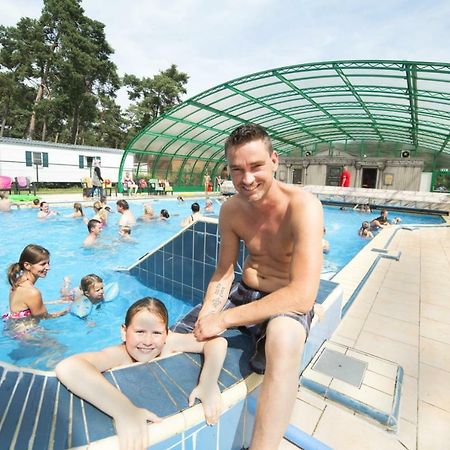 Ra Veluwe Mobile Home Арнем Екстер'єр фото