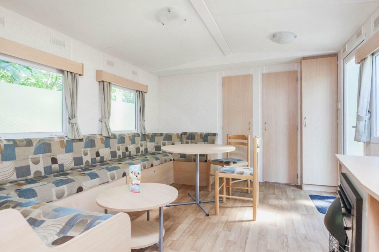 Ra Veluwe Mobile Home Арнем Екстер'єр фото